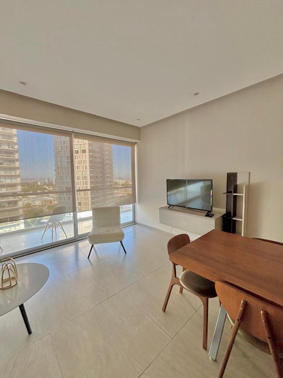 Park Life Guadalajara Aparthotel ภายนอก รูปภาพ